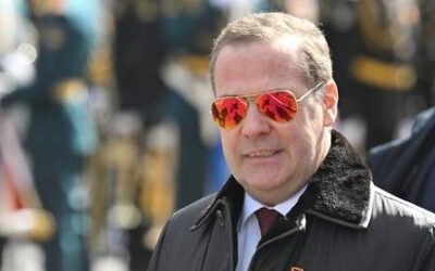 Ex-Russian president issues nuclear warning to Kiev