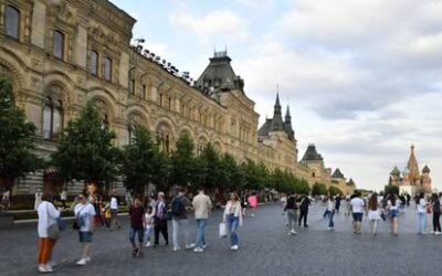 More Russians warming to US – poll