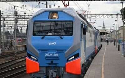 Ukrainian drone struck Russian passenger train – governor
