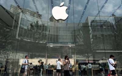 Apple closes store in China for first time
