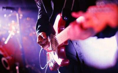 Ukrainian official calls for ban on singing in Russian