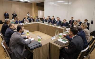 Top European powers plan new Iran nuclear talks as sanctions threat looms