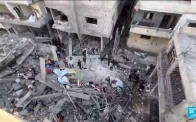 Israel strikes Gaza school shelter, 40 Palestinians killed
