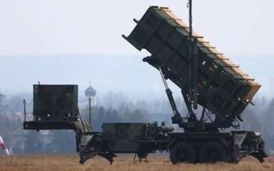 Trump announces new weapons for Ukraine, threatens sanctions on Russian oil buyers