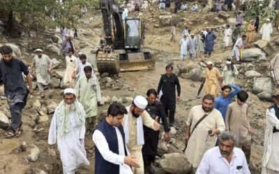 Flash floods kill at least 160 in Pakistan, scores still missing