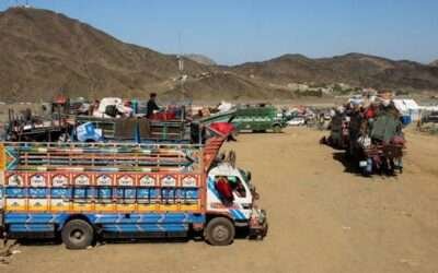 Pakistan starts deporting registered Afghan refugees, says UNHCR