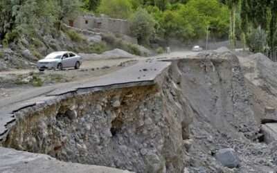 Eight volunteers die in mudslide while restoring water channel in Gilgit