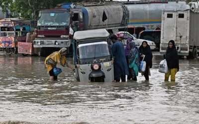 Karachiites’ woes persist as fresh spell batters rain-hit city