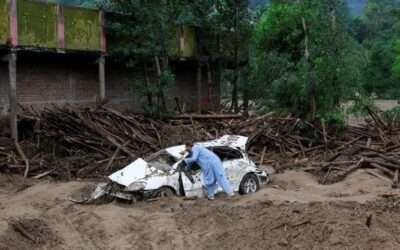 Death toll from northern Pakistan monsoon floods hits almost 400