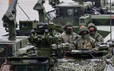 US generals involved in European plan to send 10,000 troops to Ukraine – WSJ