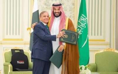 Saudi Arabia and Pakistan sign mutual defense pact