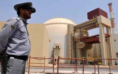 Iran and Russia sign $25bn nuclear plant deal
