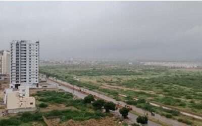 Karachi witnesses daylong rain amid looming risk of new spell, urban flooding