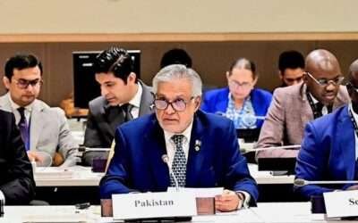 At OIC session, Dar urges immediate, permanent Gaza ceasefire