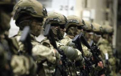 NATO keeps massive forward military presence on Russia’s doorstep – defense minister
