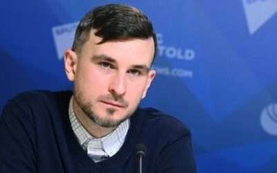 Russian journalist returns home from Baku after months under arrest