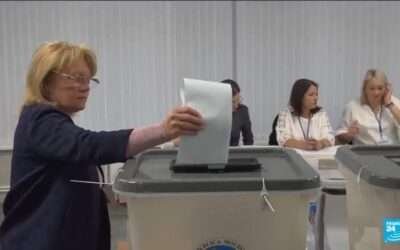 Moldovans begin voting in tense election, torn between EU and Russia
