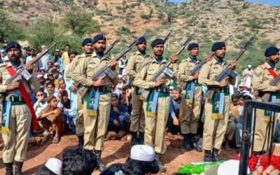 Pakistan and Afghanistan begin talks in Qatar, says Taliban