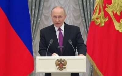 Putin congratulates Russians on National Unity Day