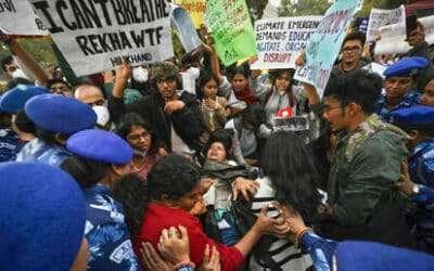 Dozens detained in Indian capital for ‘clean air’ protests