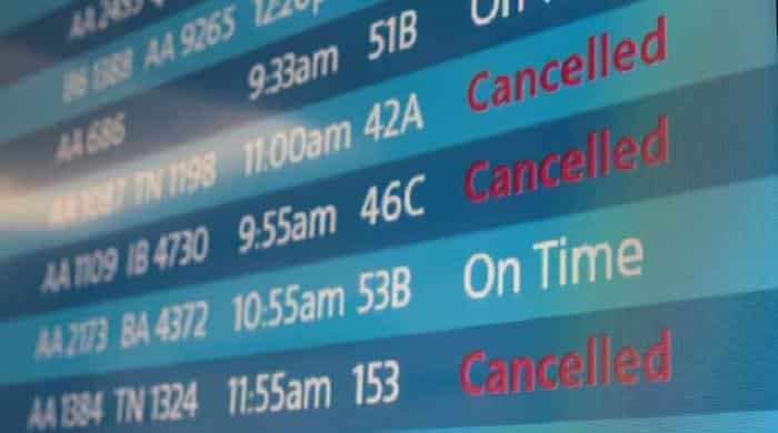 Shutdown leaves thousands stranded as US airlines cancel 1,330 flights