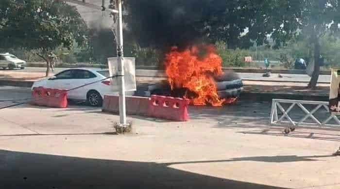 At least 12 martyred, over two dozen injured in Islamabad suicide blast